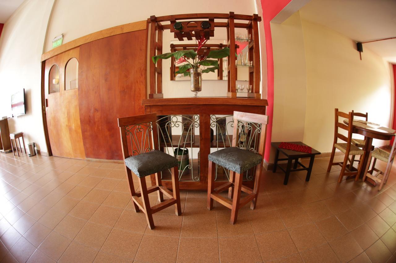 Hotel Del Sur San Lorenzo Eksteriør bilde